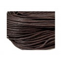 Šňůrka voskovaná hnědá - 2mm.