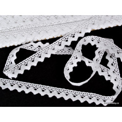 Paličkovaná krajka 10.